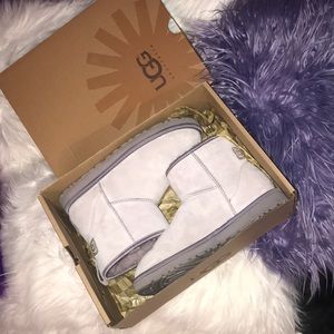 UGG classic mini crystal bow boots